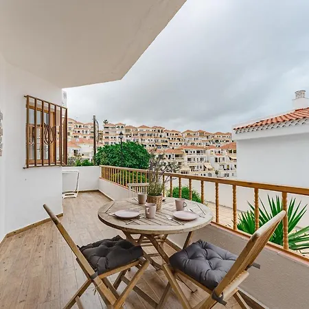 Appartamento Sea View Bouganvillas With Terrace And Pool